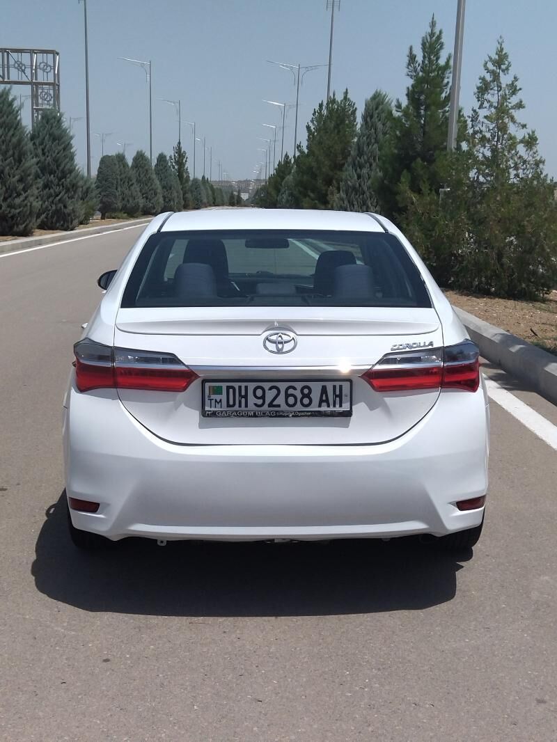 Toyota Corolla 2019 - 205 000 TMT - Aşgabat - img 8