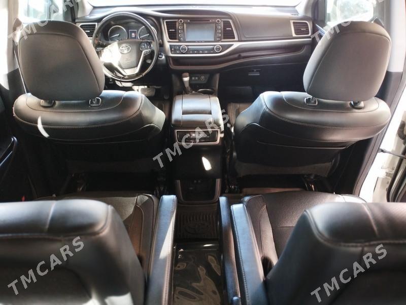 Toyota Highlander 2017 - 415 000 TMT - Ашхабад - img 3