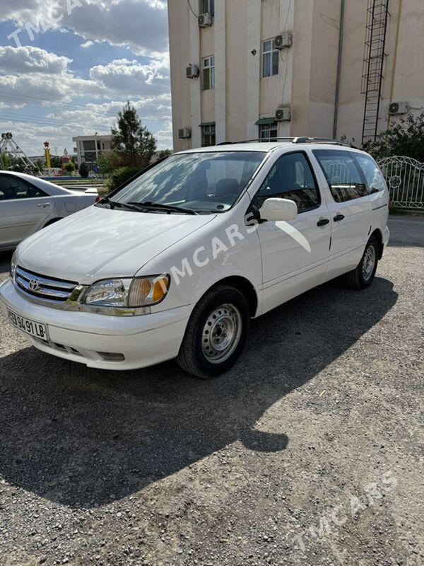 Toyota Sienna 2001 - 140 000 TMT - Türkmenabat - img 5