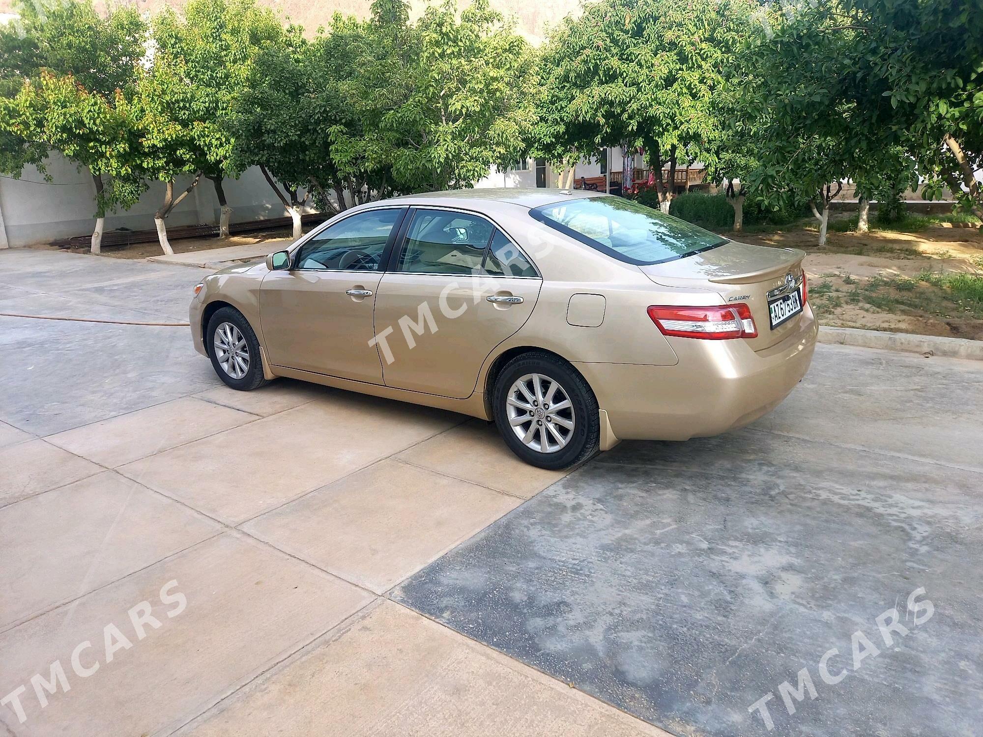 Toyota Camry 2010 - 190 000 TMT - Balkanabat - img 4