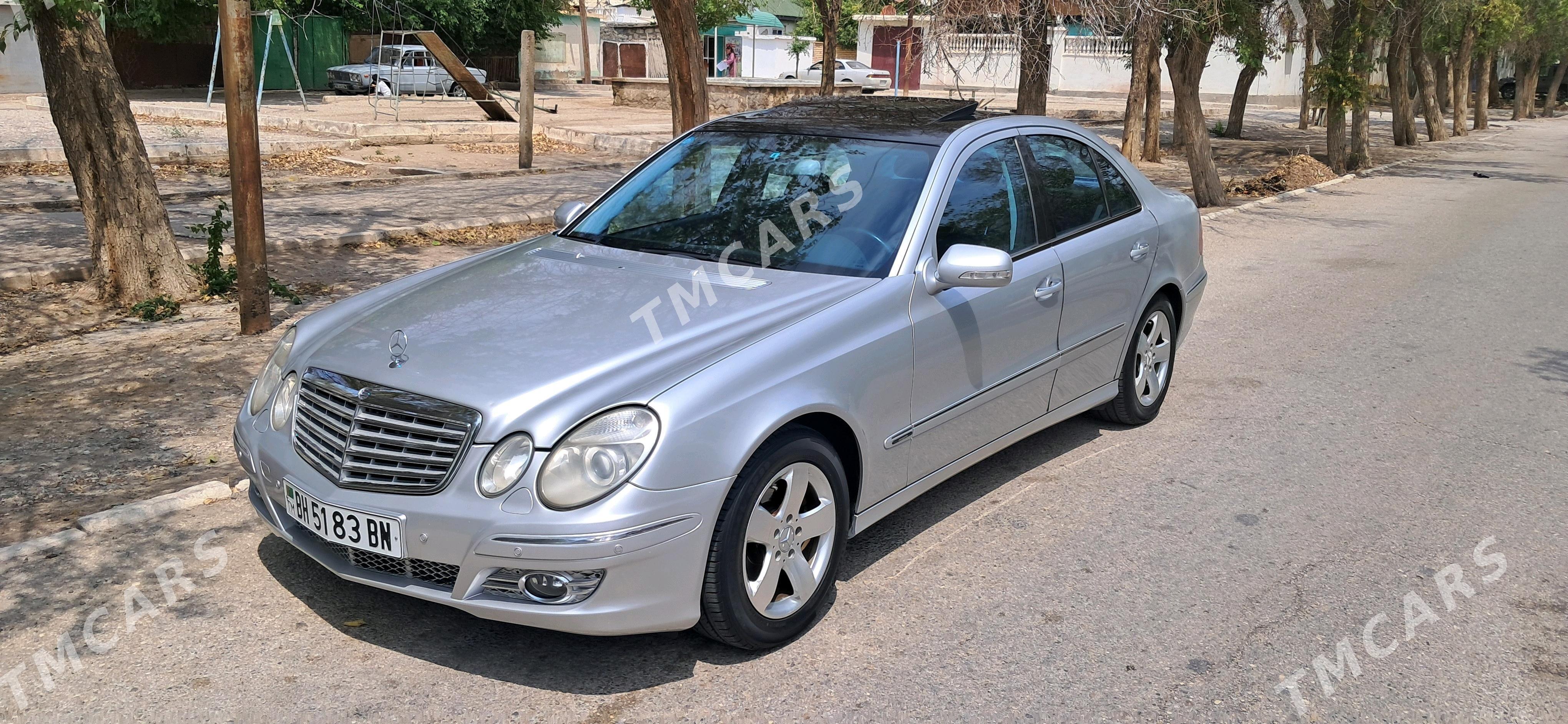 Mercedes-Benz E320 2004 - 145 000 TMT - Балканабат - img 2
