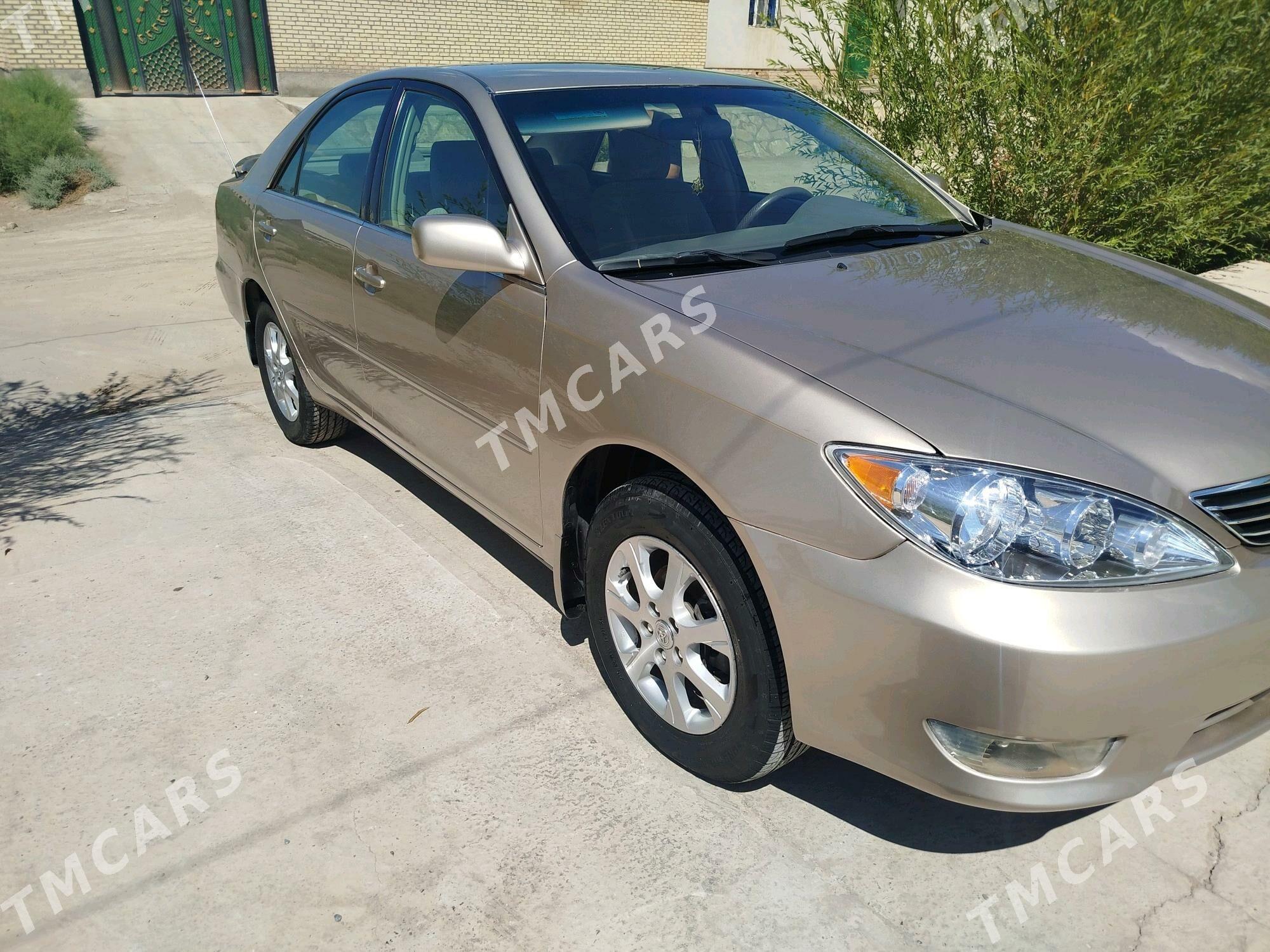 Toyota Camry 2004 - 170 000 TMT - Köneürgenç - img 5