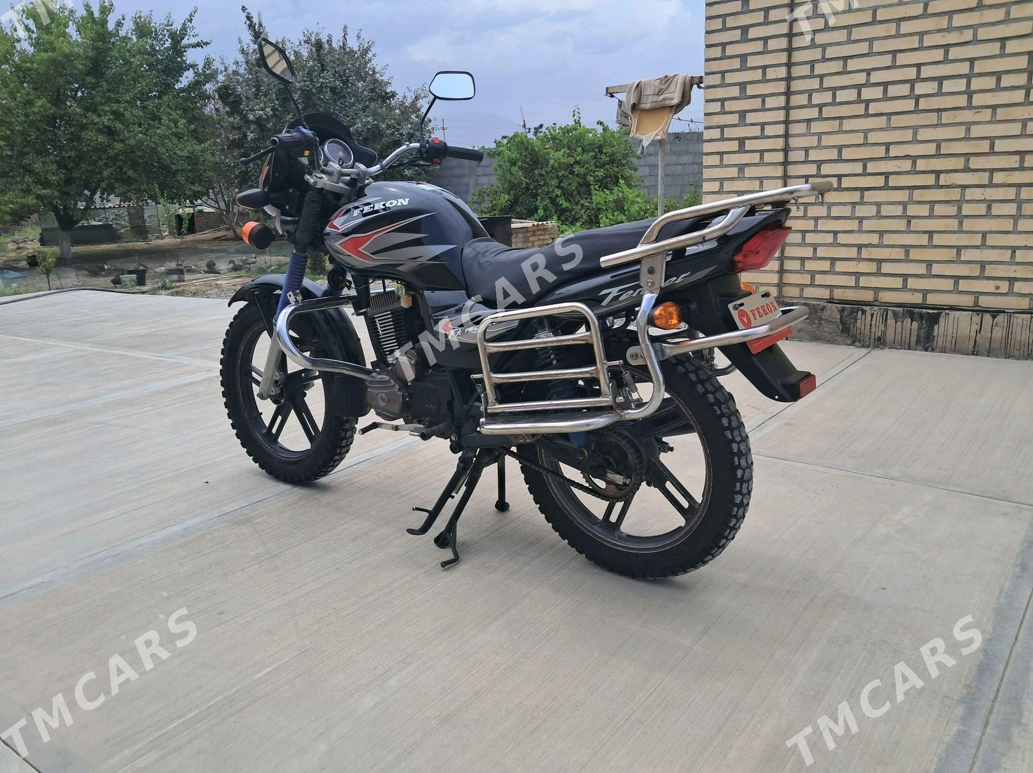 Fekon FK150-8G 2014 - 14 800 TMT - Бахарден - img 4