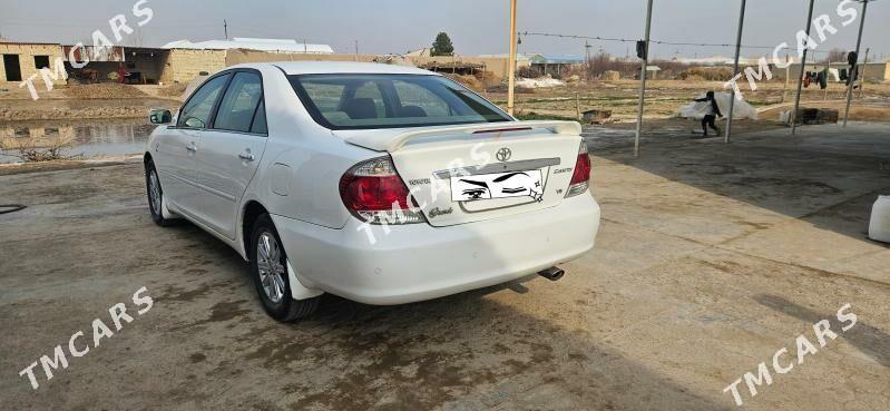 Toyota Camry 2002 - 178 000 TMT - Ýolöten - img 3