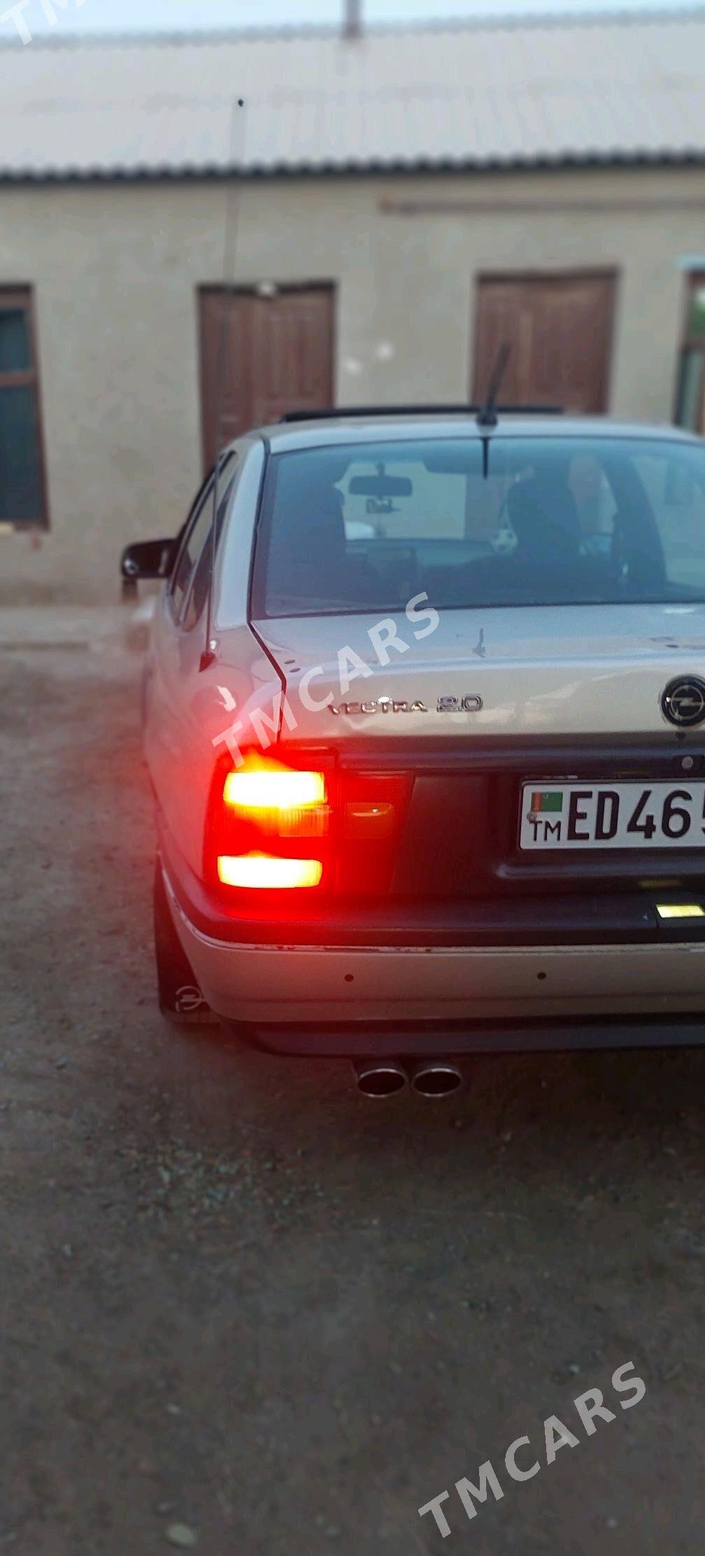 Opel Vectra 1992 - 37 000 TMT - Mary - img 2