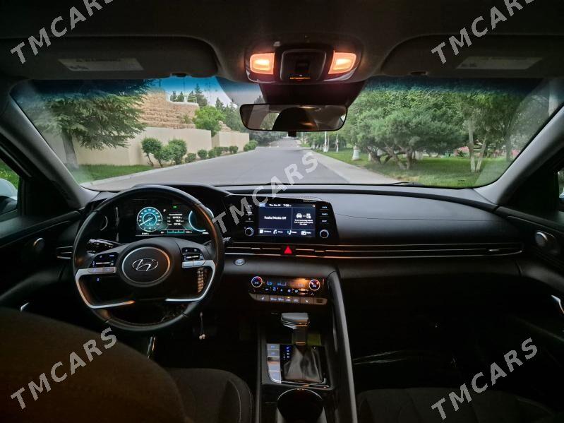 Hyundai Elantra 2022 - 278 000 TMT - Aşgabat - img 7
