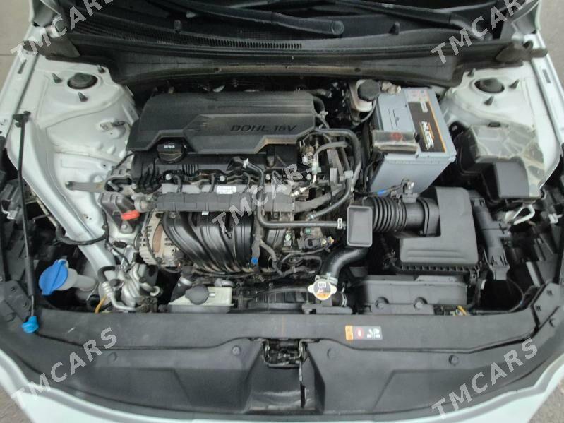 Hyundai Elantra 2022 - 278 000 TMT - Aşgabat - img 8