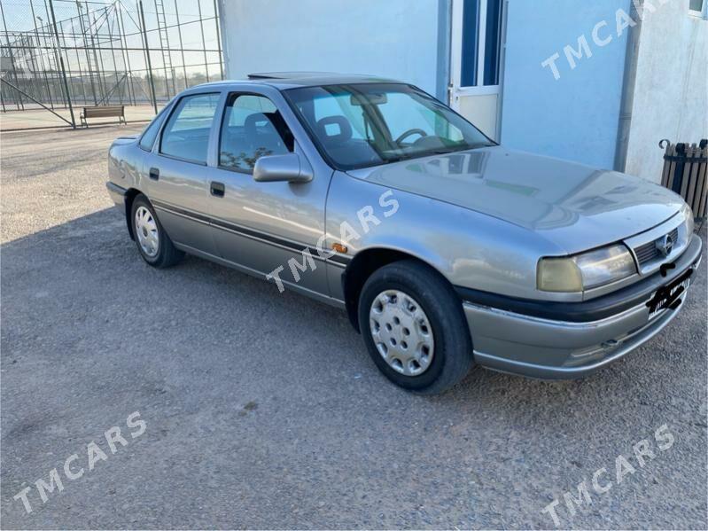 Opel Vectra 1992 - 26 000 TMT - Мургап - img 2