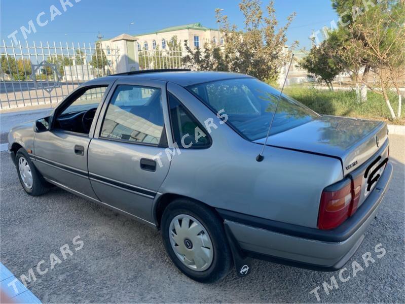 Opel Vectra 1992 - 26 000 TMT - Мургап - img 3