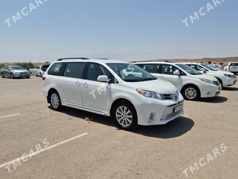 Toyota Sienna 2019 - 388 000 TMT - Aşgabat - img 6