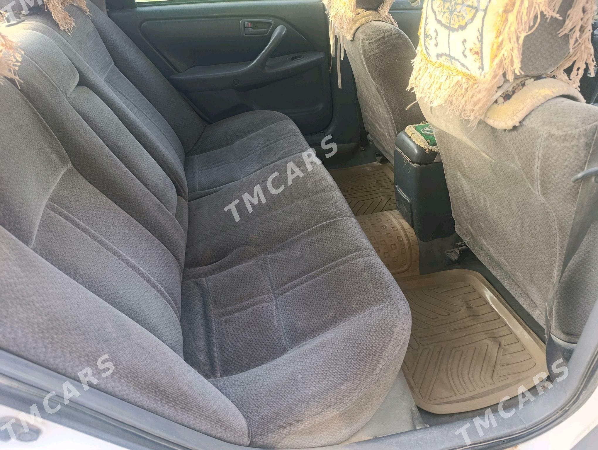 Toyota Camry 1998 - 98 000 TMT - Daşoguz - img 3