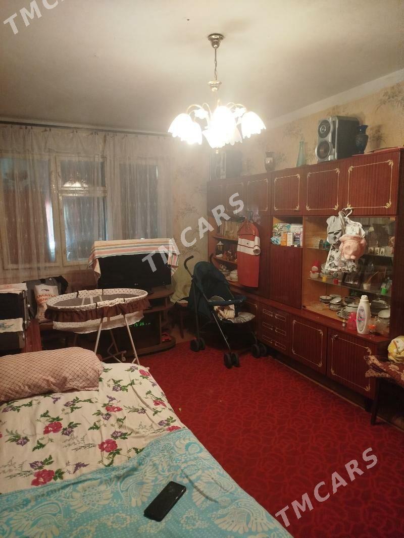 11 мкр 4/1 этаж 2 ком - 11 mkr - img 2