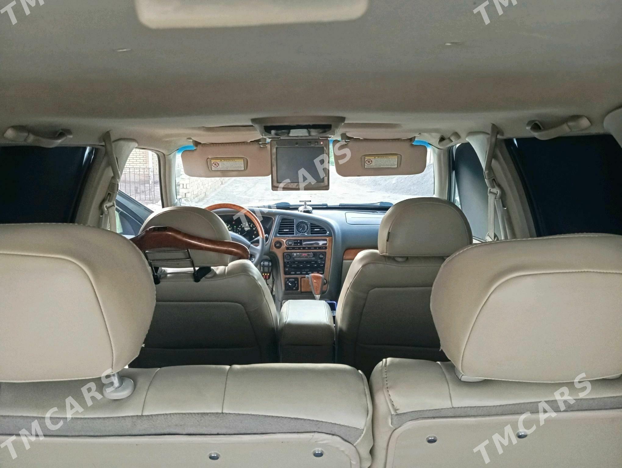 Infiniti QX4 2001 - 160 000 TMT - Туркменгала - img 3