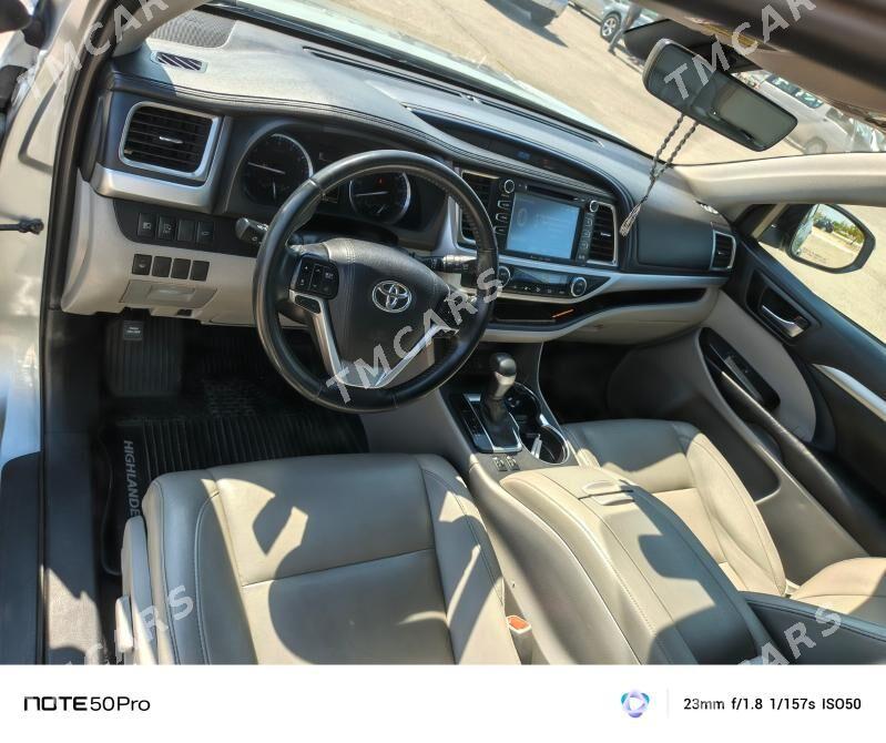 Toyota Highlander 2019 - 500 000 TMT - Туркменабат - img 7