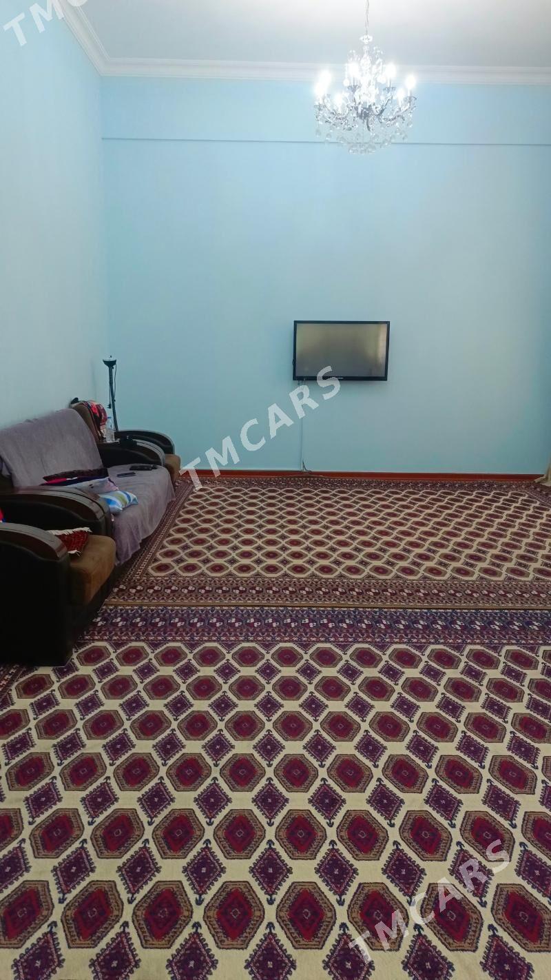 podwoyskaya 12/4et 3kom 112000 - Aşgabat - img 8