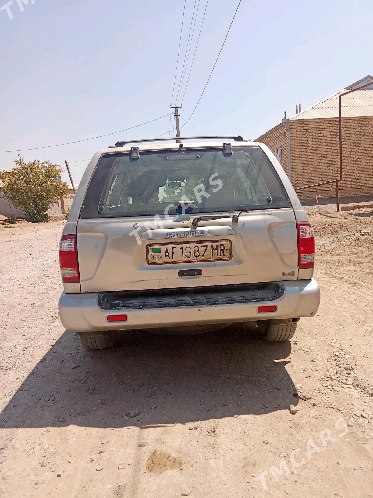 Nissan NV3500 2001 - 50 000 TMT - Murgap - img 3