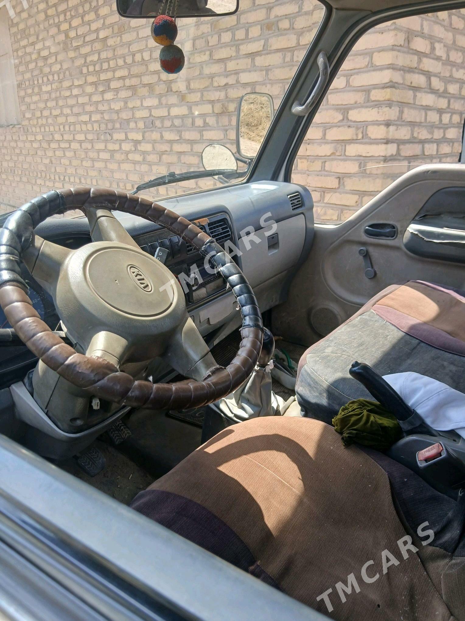 Kia Bongo 2003 - 110 000 TMT - Гороглы (Тагта) - img 6