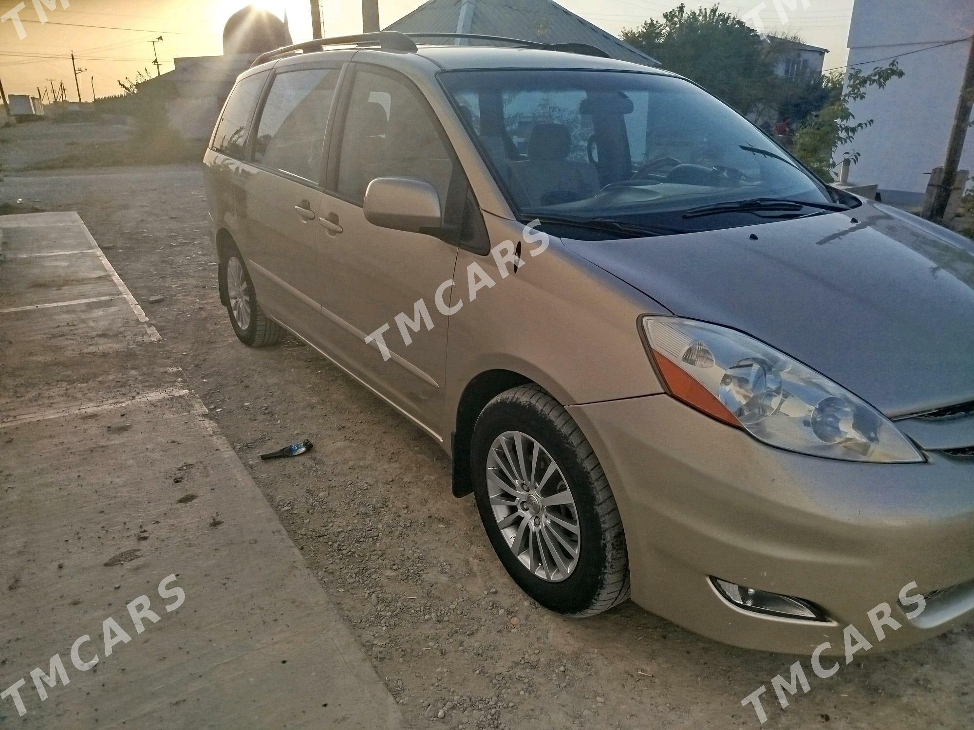 Toyota Sienna 2008 - 205 000 TMT - Tejen - img 2