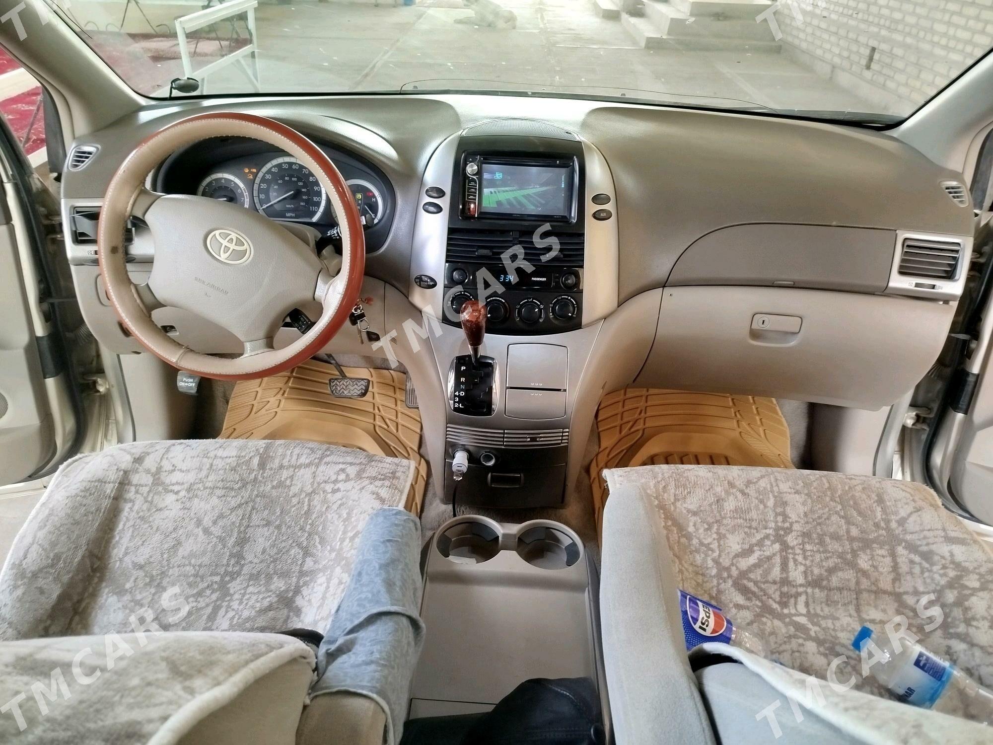 Toyota Sienna 2008 - 205 000 TMT - Tejen - img 5