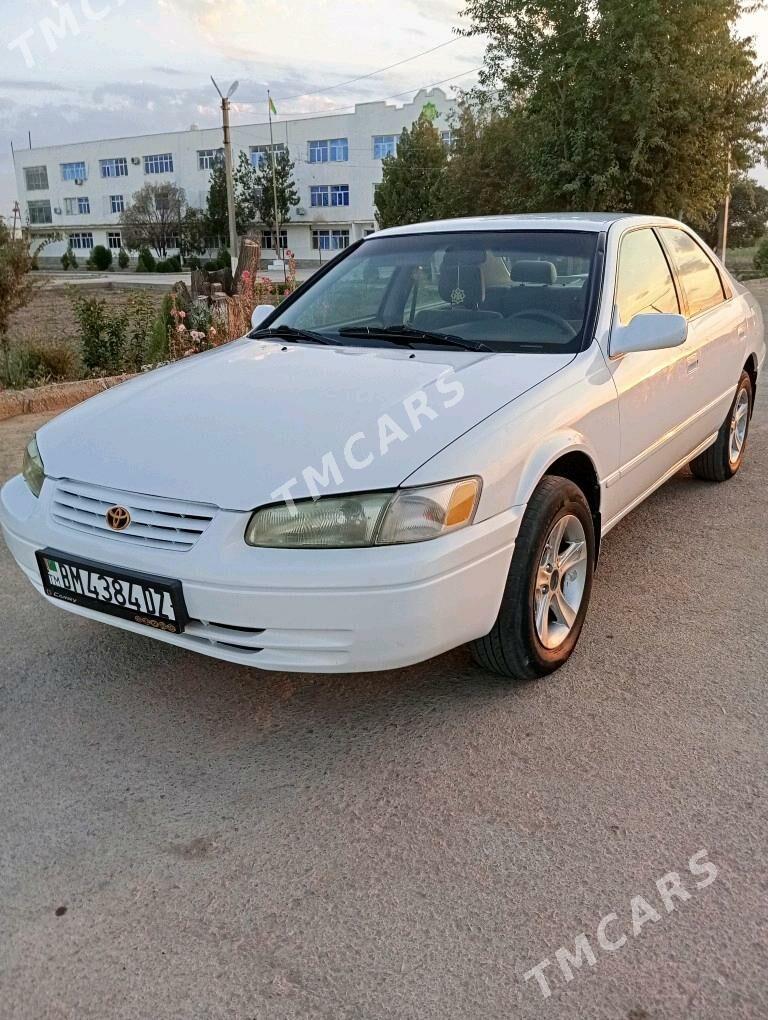 Toyota Camry 1998 - 135 000 TMT - Türkmenbaşy etr. - img 2