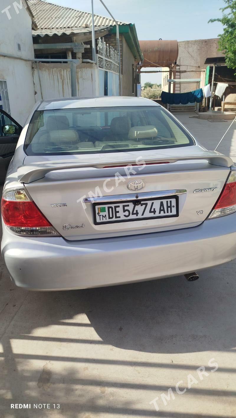 Toyota Camry 2002 - 150 000 TMT - Кака - img 6