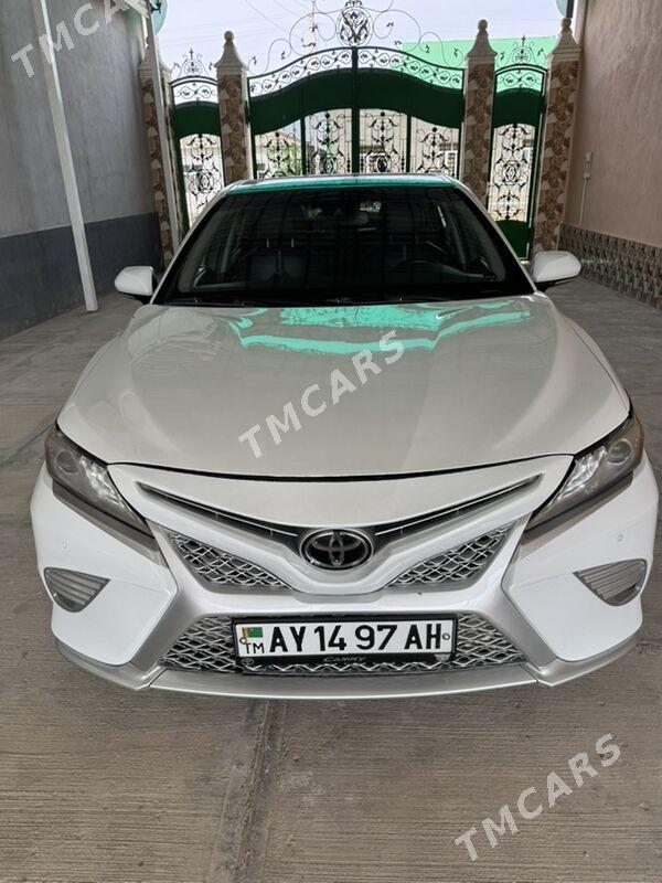 Toyota Camry 2018 - 350 000 TMT - Aşgabat - img 2
