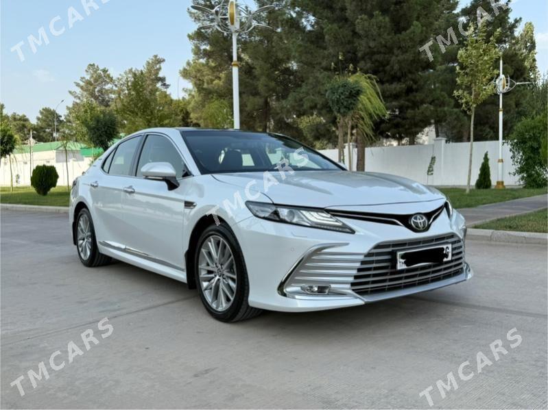 Toyota Camry 2022 - 615 000 TMT - Ашхабад - img 3