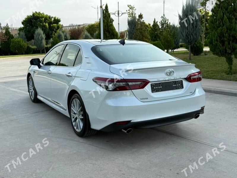 Toyota Camry 2022 - 615 000 TMT - Ашхабад - img 7