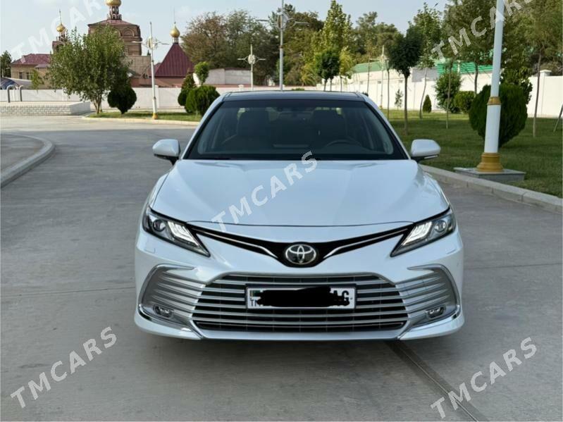 Toyota Camry 2022 - 615 000 TMT - Ашхабад - img 2