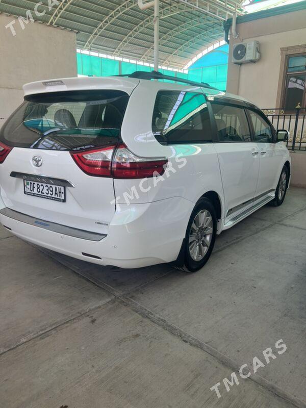 Toyota Sienna 2016 - 460 000 TMT - Ашхабад - img 5