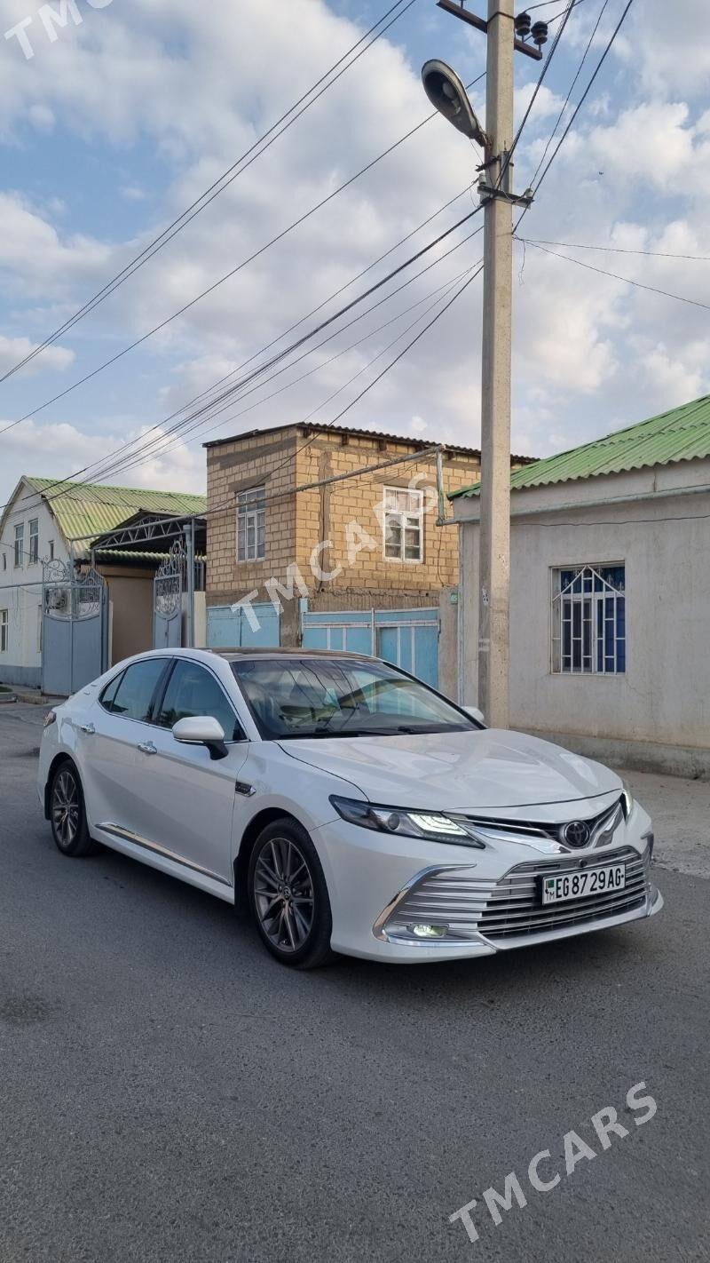 Toyota Camry 2022 - 370 000 TMT - Гуртли - img 7