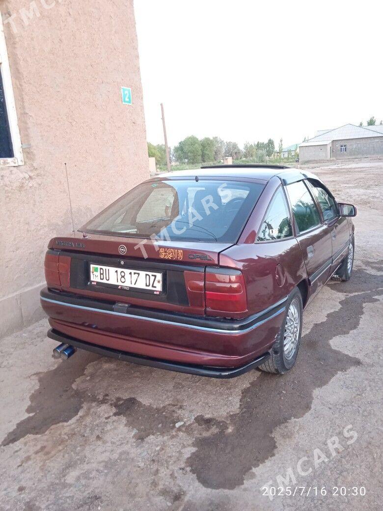Opel Vectra 1993 - 45 000 TMT - Gubadag - img 2