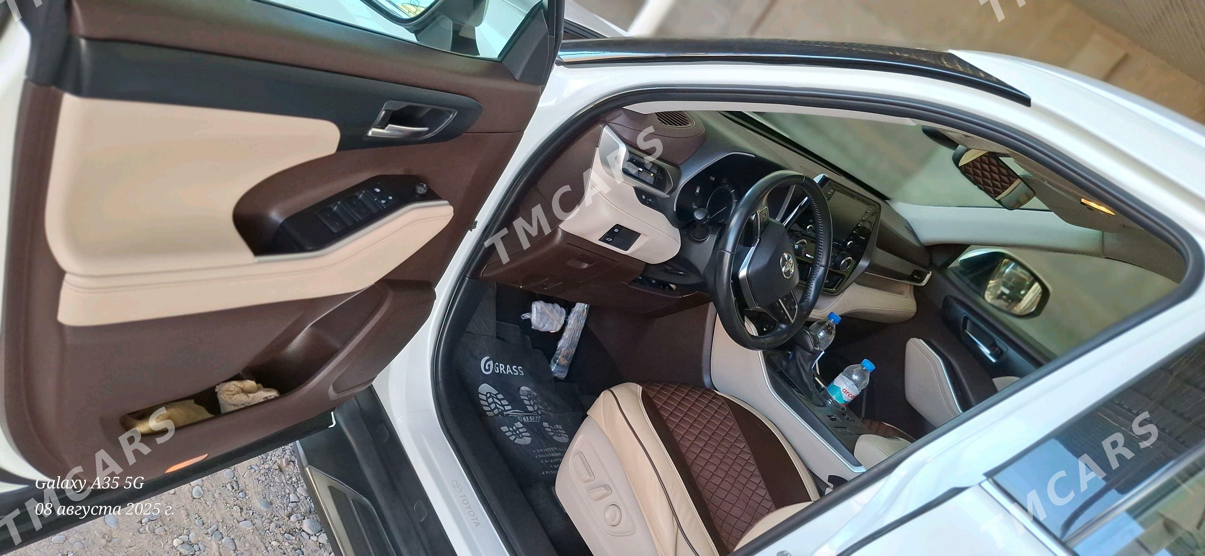 Toyota Highlander 2021 - 550 000 TMT - Серхетабат (Кушка) - img 3