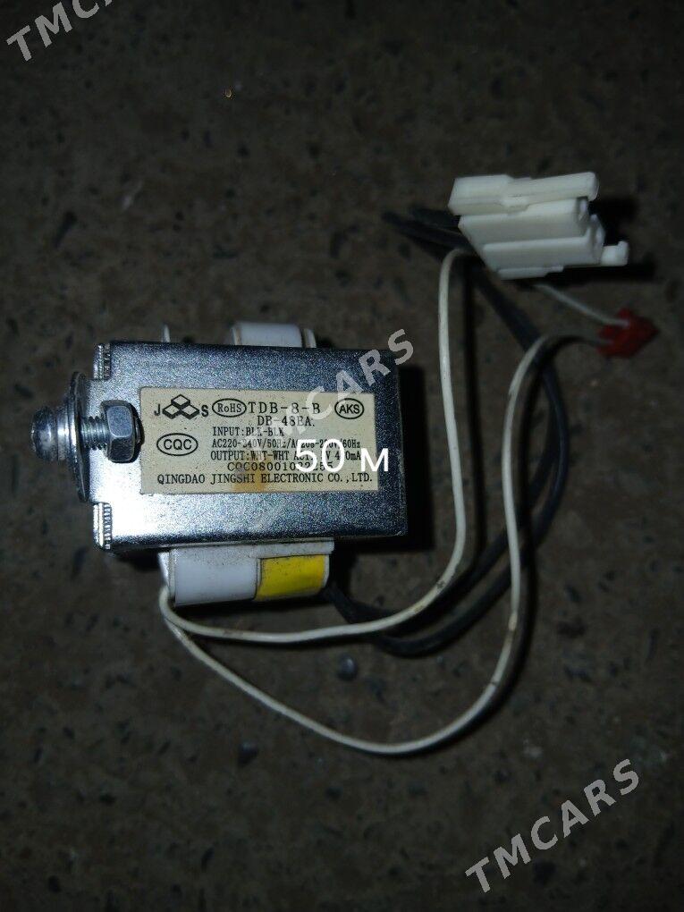 генерал 60 - 11 мкр - img 2