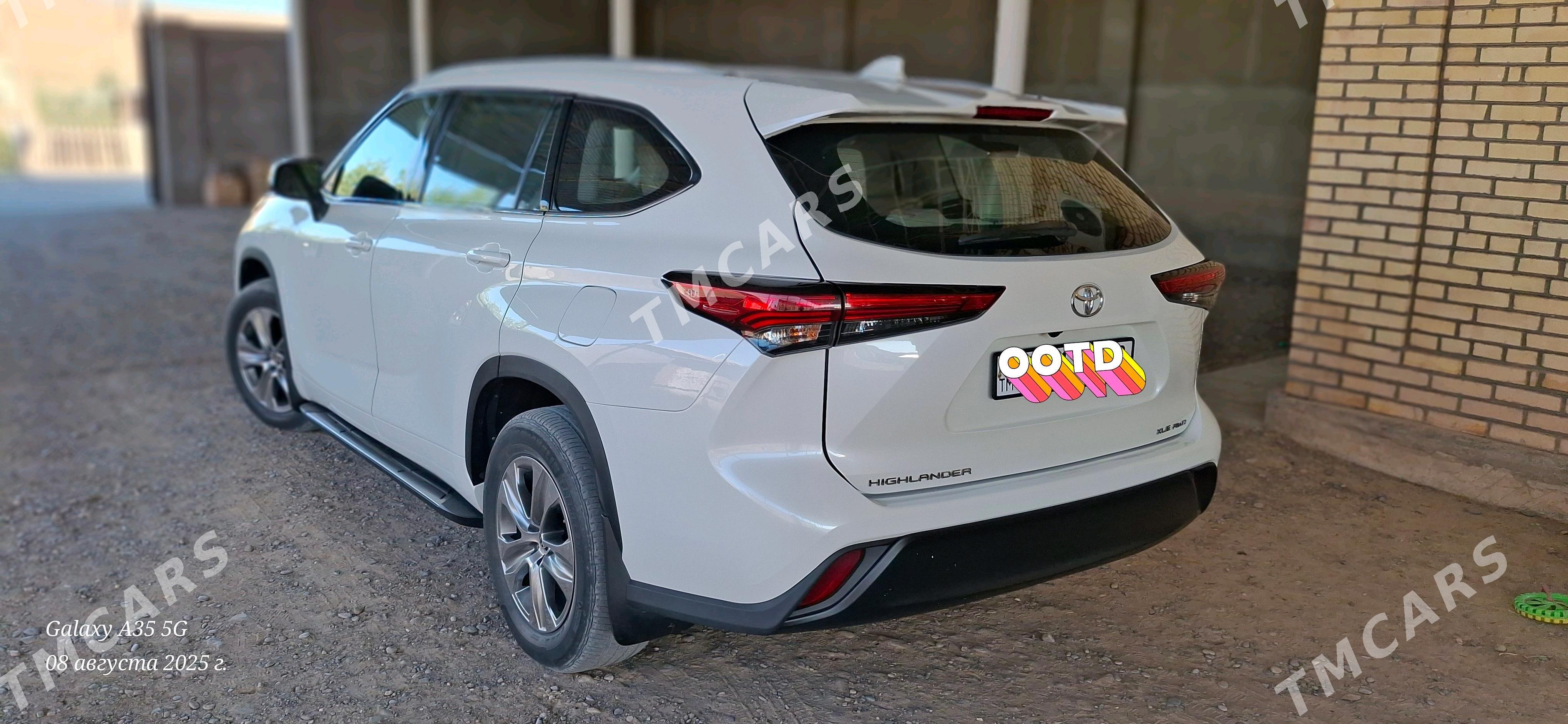 Toyota Highlander 2021 - 550 000 TMT - Серхетабат (Кушка) - img 10