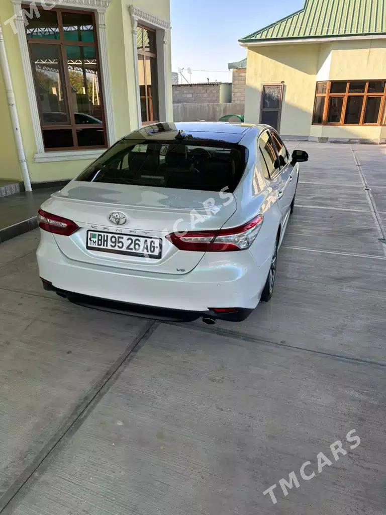 Toyota Camry 2019 - 465 000 TMT - Ашхабад - img 4