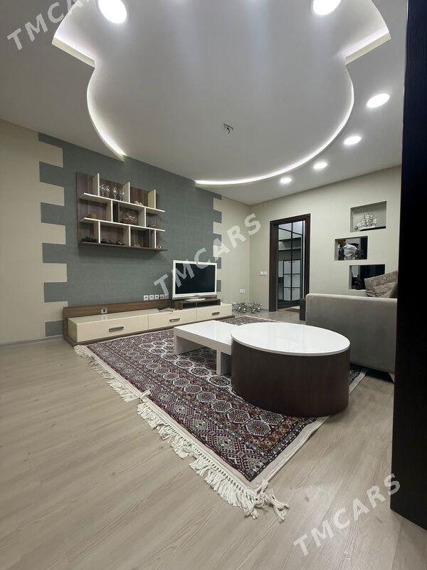 Мир 3 3 ком 8 этаж arzan - Aşgabat - img 3