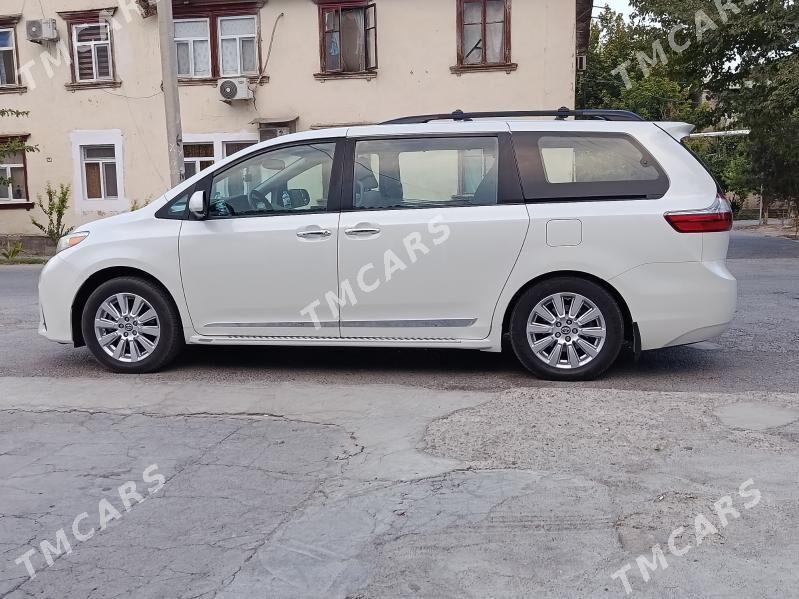 Toyota Sienna 2019 - 410 000 TMT - Ашхабад - img 6
