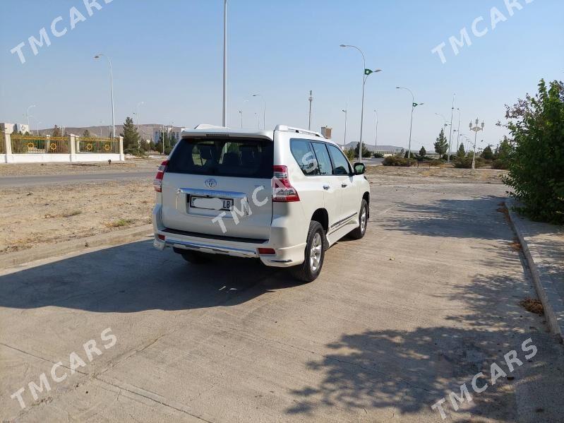 Toyota Land Cruiser Prado 2012 - 530 000 TMT - Койтендаг - img 7