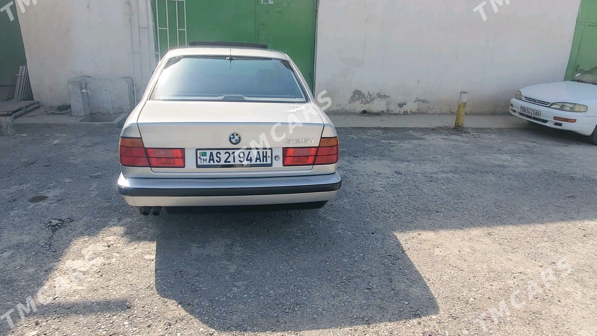BMW E34 1995 - 70 000 TMT - Гёкдепе - img 3