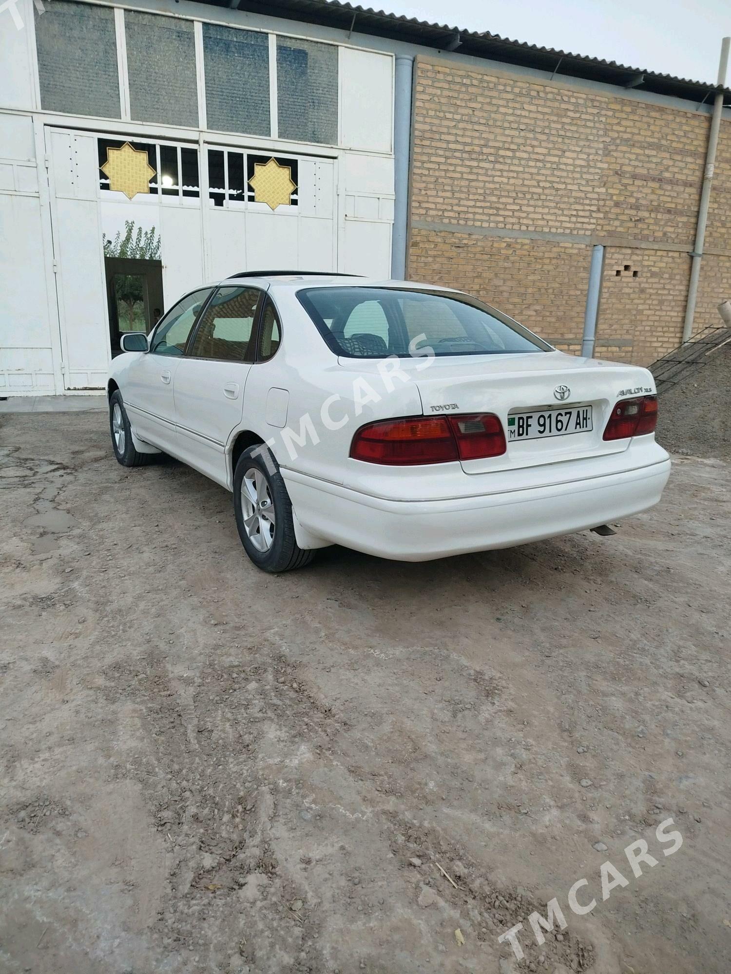 Toyota Avalon 1999 - 110 000 TMT - Babadaýhan - img 4