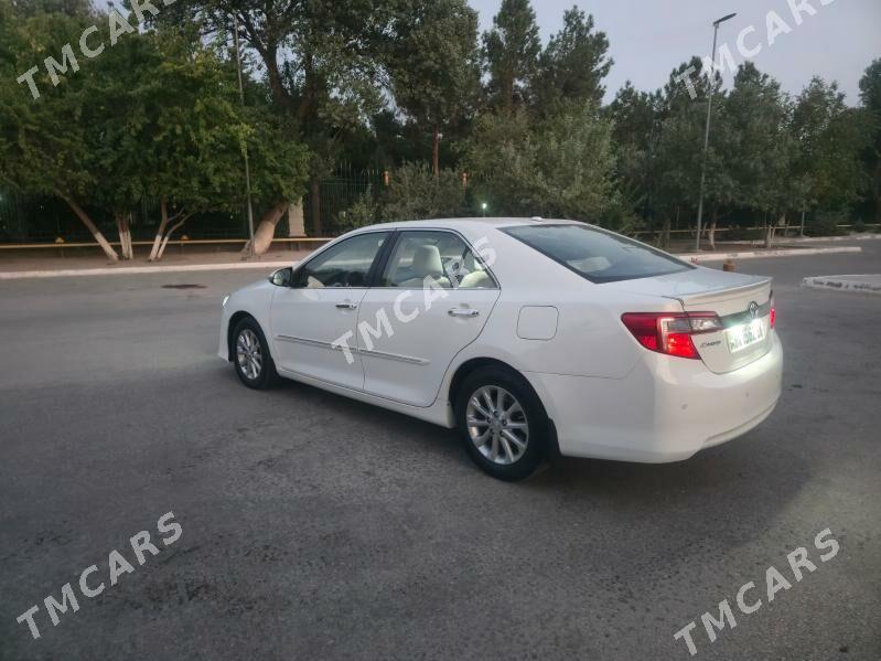 Toyota Camry 2013 - 210 000 TMT - Балканабат - img 3