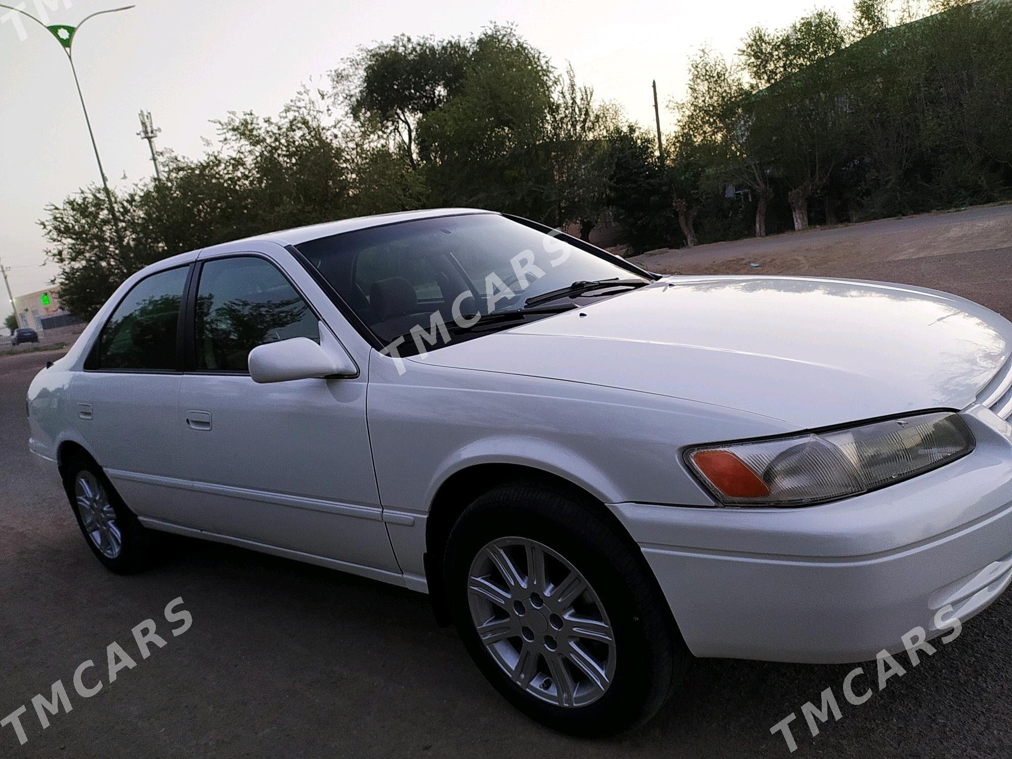 Toyota Camry 1998 - 125 000 TMT - Köneürgenç - img 7