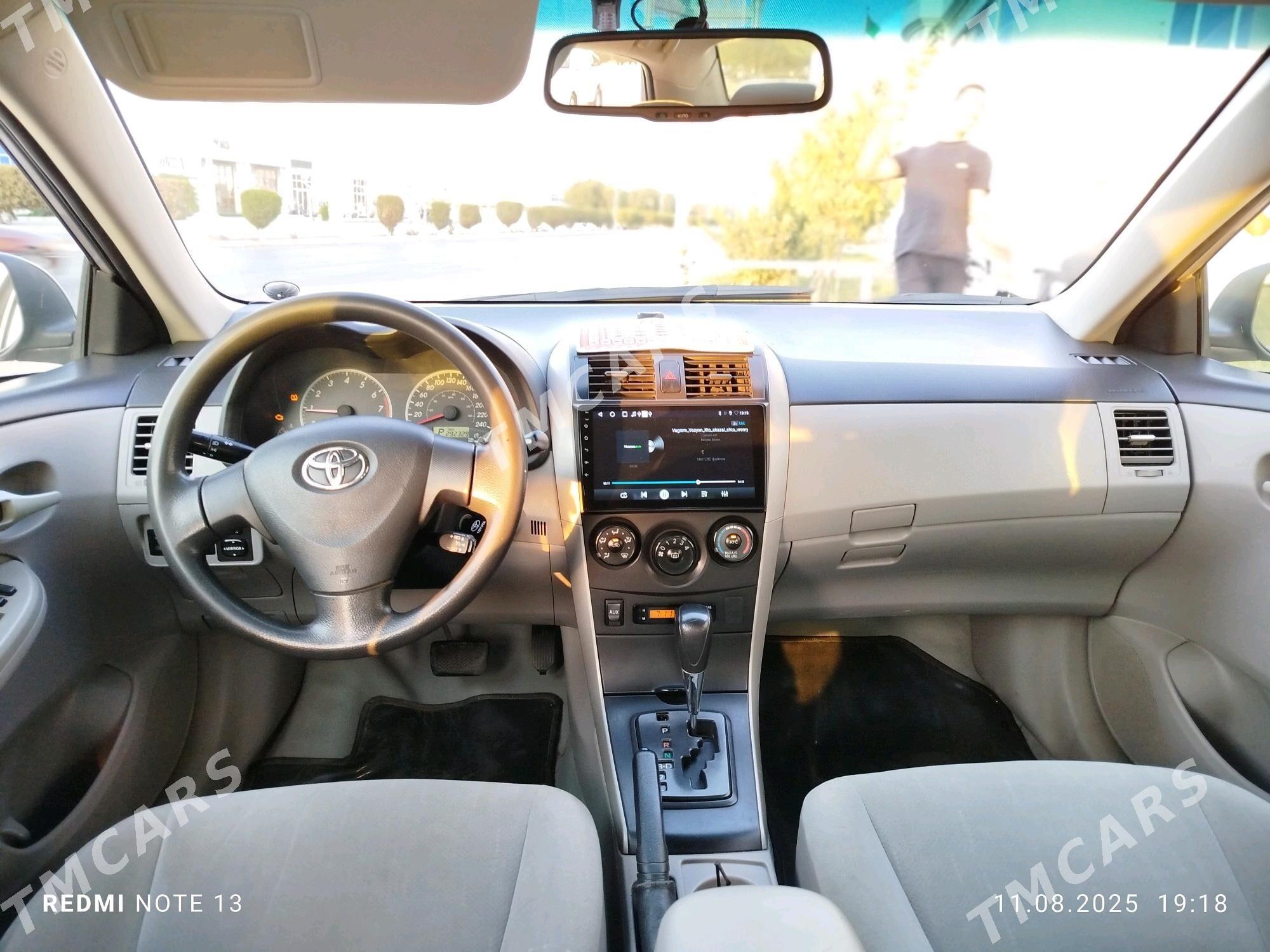 Toyota Corolla 2011 - 157 000 TMT - Туркменабат - img 3