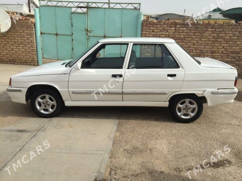 Renault Clio 1997 - 15 000 TMT - Sarahs - img 2
