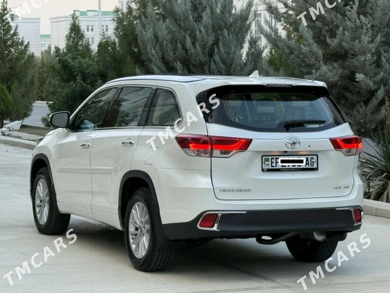 Toyota Highlander 2018 - 492 500 TMT - Aşgabat - img 4