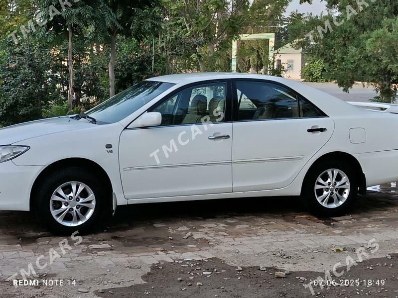 Toyota Camry 2005 - 135 000 TMT - Халач - img 3