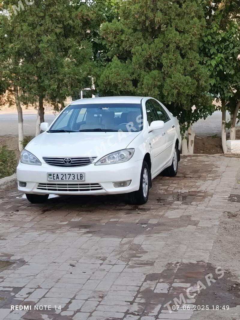 Toyota Camry 2005 - 135 000 TMT - Халач - img 2