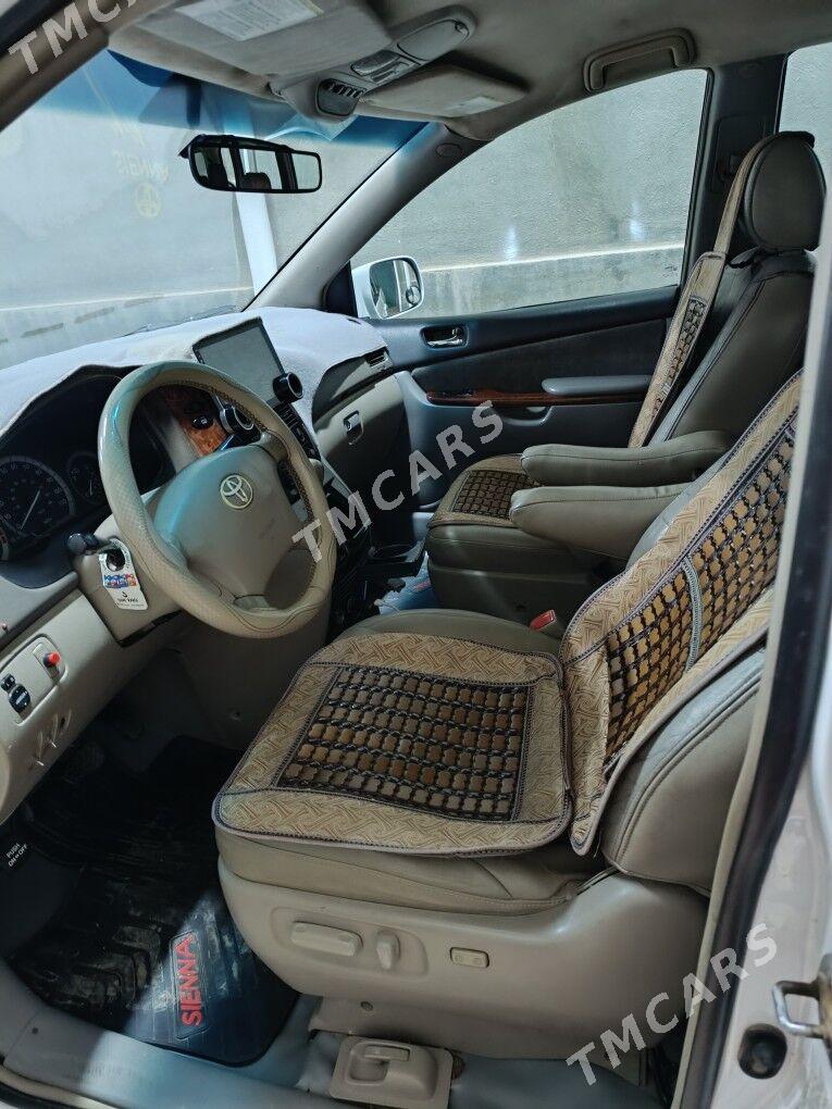 Toyota Sienna 2006 - 180 000 TMT - Теджен - img 5