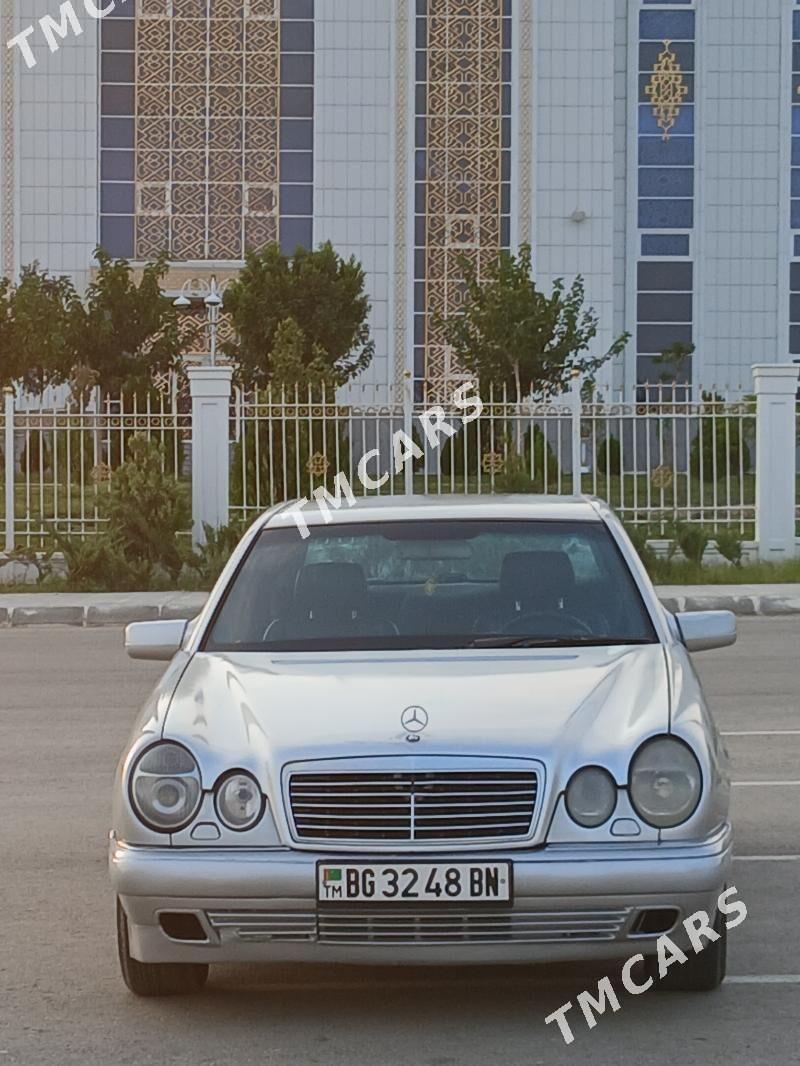 Mercedes-Benz E320 1996 - 70 000 TMT - Балканабат - img 5